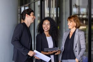 Side Hustle to Full-Time Business